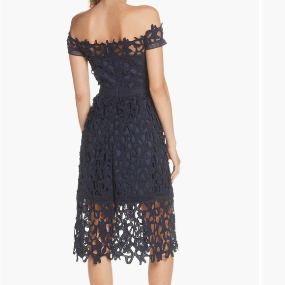 NWT Chi Chi formal dress - Picture 13 of 15